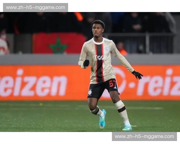 阿贾克斯转会：青训哲学与市场智慧的完美交响